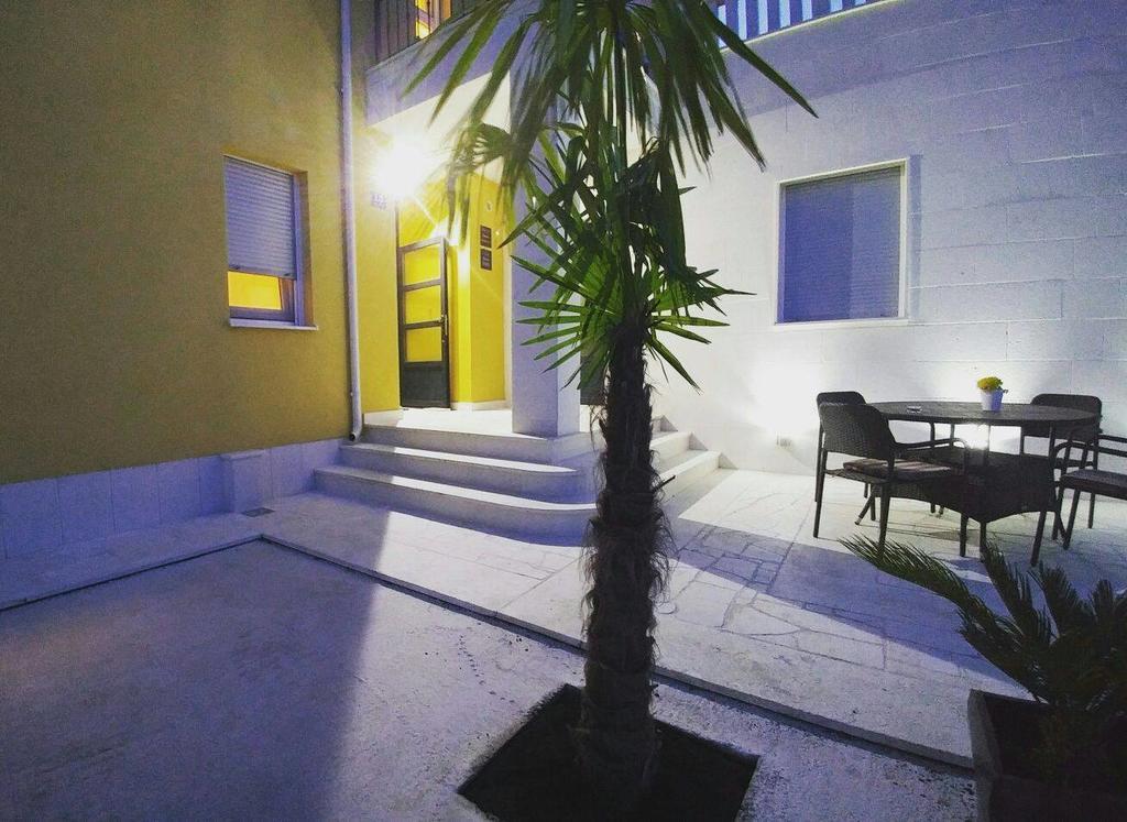 Villa Iva-Dom Kaštela Екстериор снимка