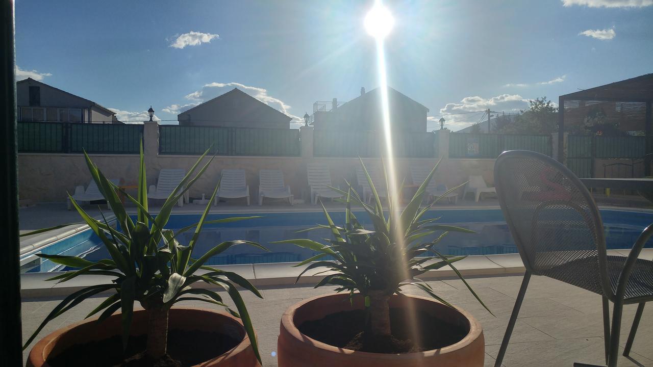 Villa Iva-Dom Kaštela Екстериор снимка