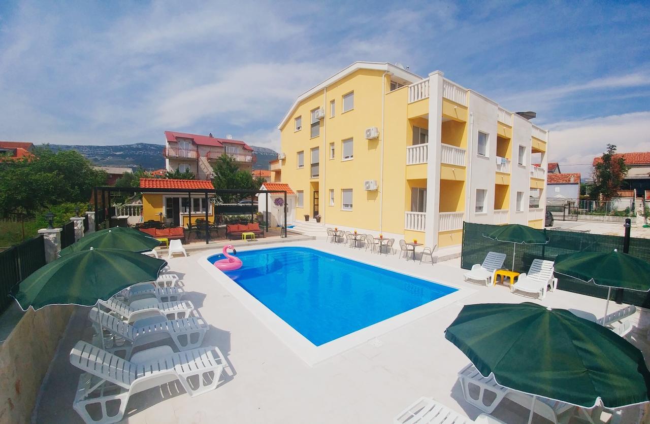 Villa Iva-Dom Kaštela Екстериор снимка